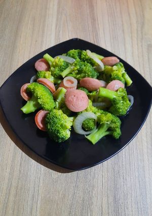 Foto resep Ca Brokoli Sosis