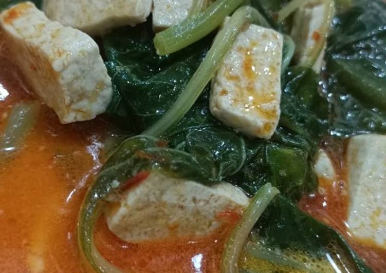Langkah Membuat Sayur Gulai Bayam yang Bikin Ngiler