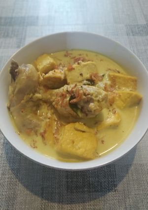 Foto resep Opor Ayam Bumbu Kuning