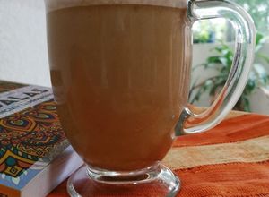 Una foto de Pumpkin latte de desayuno 🎃☕️ / low carb