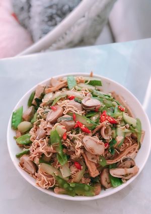 Hình của món Mì gói xào chay.