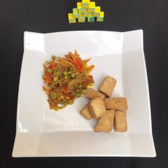 A picture of Tofu with mincemeat sauce.