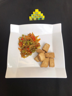 A picture of Tofu with mincemeat sauce.