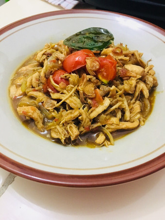 Bagaimana Menyiapkan Ayam suwir kecap pedas manis, Lezat