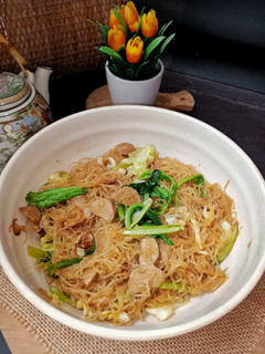 Foto resep Bihun Goreng Bakso Sayur