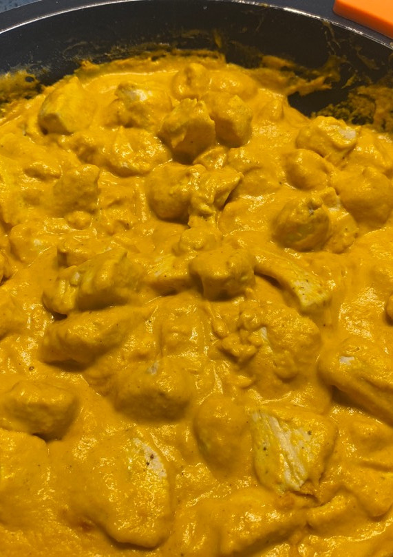 Una foto de Pollo al curry