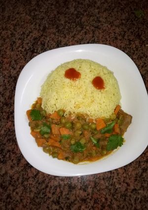 A picture of Currypodwer spiced rice and beef stew #Author marathon #.