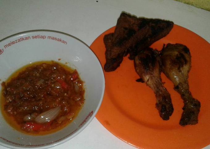 Ayam bakar bumbu semur cocol sambel garong