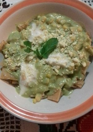 Una foto de Chilaquiles poblanos