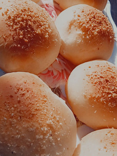 A picture of Classic Burger buns.