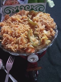 સેઝવાન રાઈસ (Schezwan Rice Recipe In Gujarati) રેસીપી મુખ્ય ફોટો