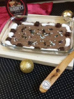 A picture of Easy brownie delight.