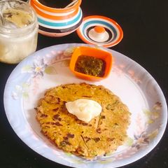 A picture of Jowar paratha 😋 (sorghum millet paratha).