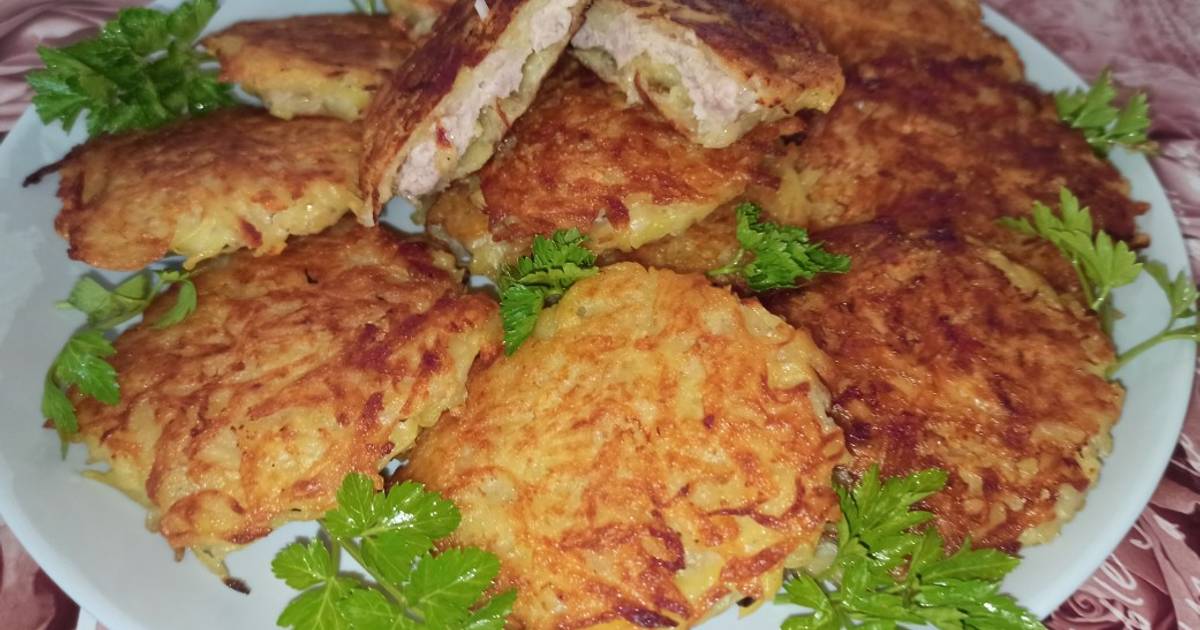 Картофельные драники с фаршем и сыром — рецепт с фото