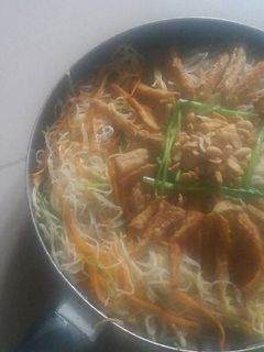 Hình của món Bún gạo xào chay.