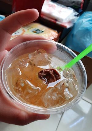 A picture of Plum Soda.