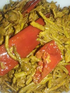 राजस्थानी केर सांगरी की सब्जी (rajasthani ker sangri ki sabji recipe in Hindi) रेसिपी मुख्य फोटो