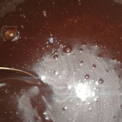 A picture of Chocolate sauce.