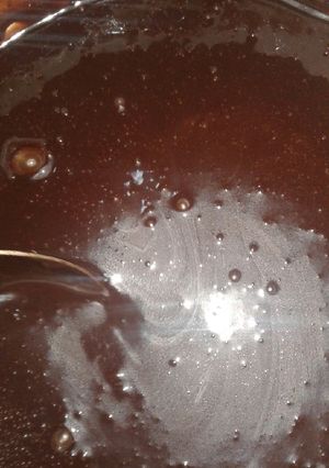 A picture of Chocolate sauce.