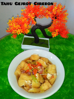 Foto resep Makanan Khas Cirebon~Tahu Gejrot Cirebon