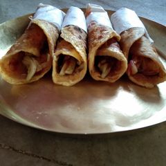 A picture of Kolkata style eggroll.