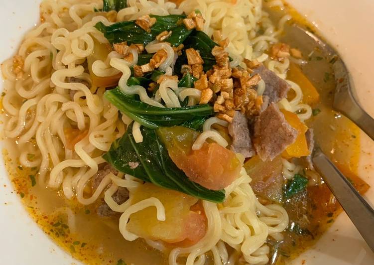 Indomie Lengkap Saos Tiram