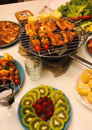 Hình của món Korean BBQ - Đồ nướng chính hiệu Hàn Quốc đãi bạn ngay tại nhà 🇰🇷.