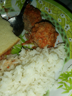 Una foto de Albóndigas en salsa roja