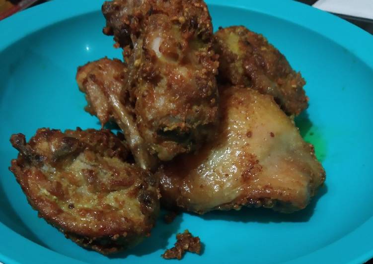 10 Resep: Ayam goreng tanpa diungkep Anti Gagal!
