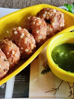 साबूदाना वड़ा (sabudana vada recipe in Hindi) रेसिपी मुख्य फोटो