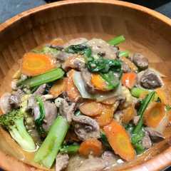 A picture of Capcay bakso dan ati ampela.