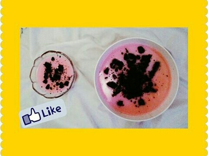 Bagaimana Menyiapkan Strawberry Oreo Silky Puding, Enak