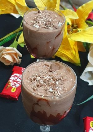 A picture of Kitkat thandai Shake.