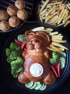 A picture of Eggless bunny bread.