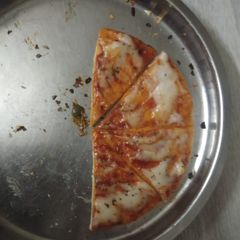 A picture of Cheese pizza.