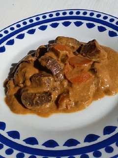 Una foto de Venado en salsa de zanahoria