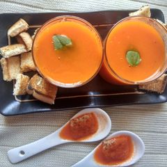 A picture of Tomato soup.