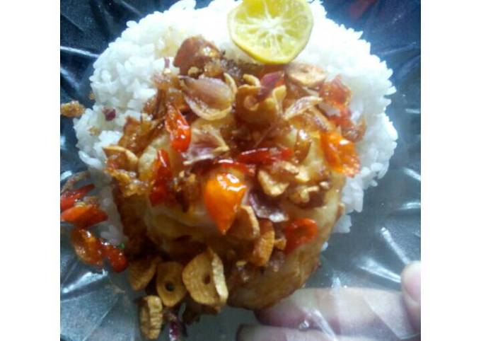 Telur Ceplok Siram Sambal Mbe Khas Bali #BikinRamadanBerkesan