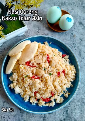 Foto resep Nasi Goreng Bakso Telur Asin