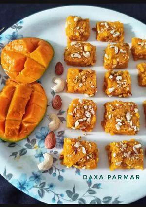A picture of Mango Barfi.