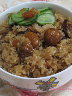 【大同電鍋料理】麻油香菇栗子油飯 的食譜成品照片