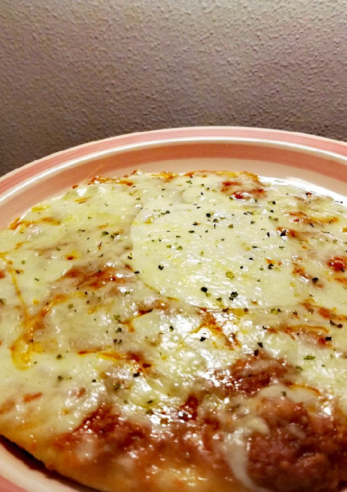 Una foto de Pizza boloñesa 🍕
