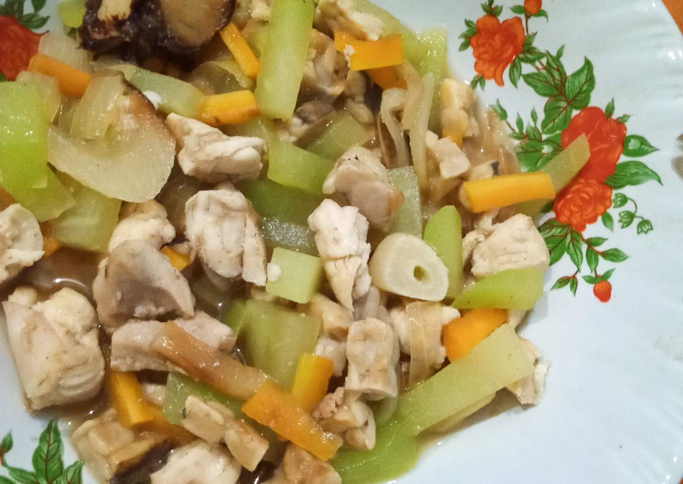 Tumis Ayam pelangi (MPASI 16m)