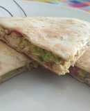 Quesadillas de pollo y Aguacate