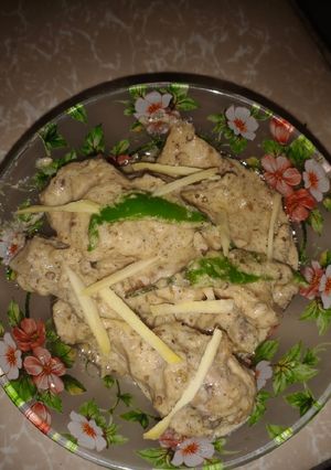 A picture of Chicken White Karahi.