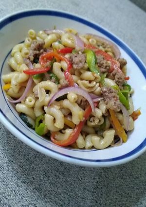 A picture of Stir Fried macaroni.