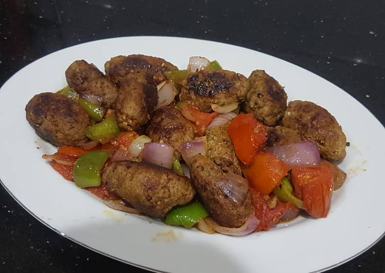 Recipe of Speedy Sizziling sriracha beef kabab