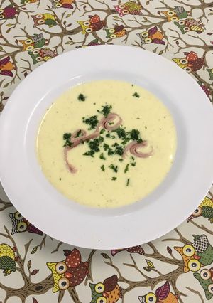 Una foto de Sopa de crema vichisua