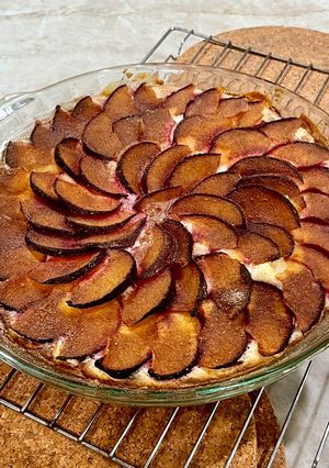 A picture of Easy Plum Kuchen.