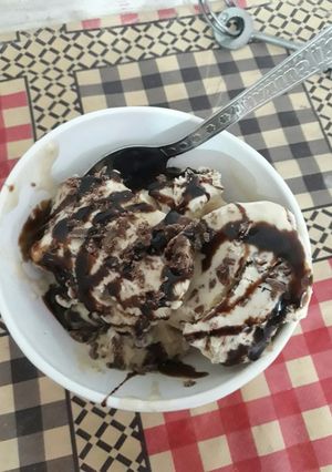 A picture of Coffee banana ice cream.